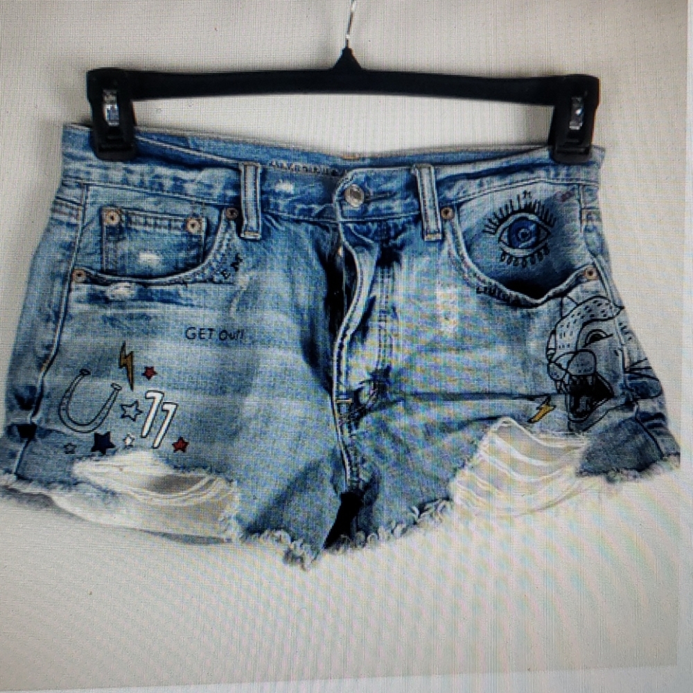 American eagle hi rise festival short